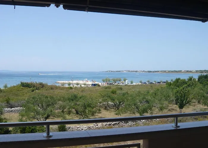 Apartament House In Near Sandy Beaches & Nin Zaton (Zadar)