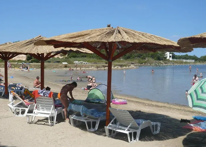 House In Near Sandy Beaches & Nin * Zaton (Zadar)