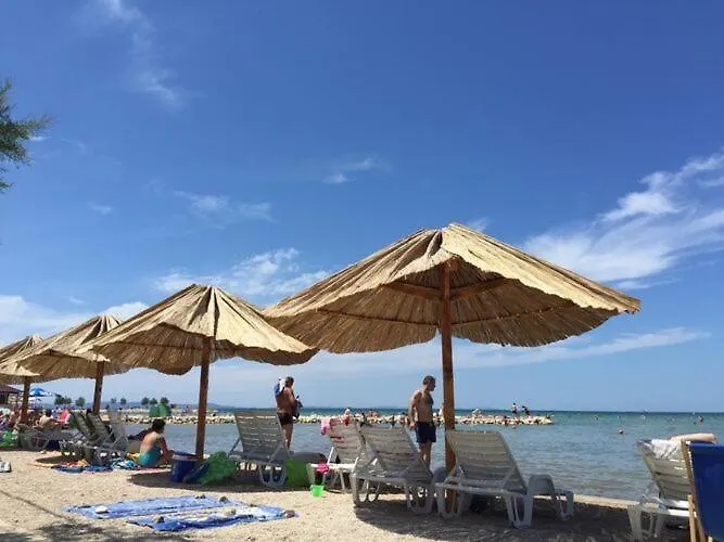 House In Near Sandy Beaches & Nin Apartament Zaton (Zadar)