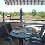 House In Near Sandy Beaches & Nin زاتون