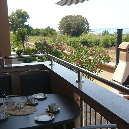 House In Near Sandy Beaches & Nin Apartment Zaton (Zadar)